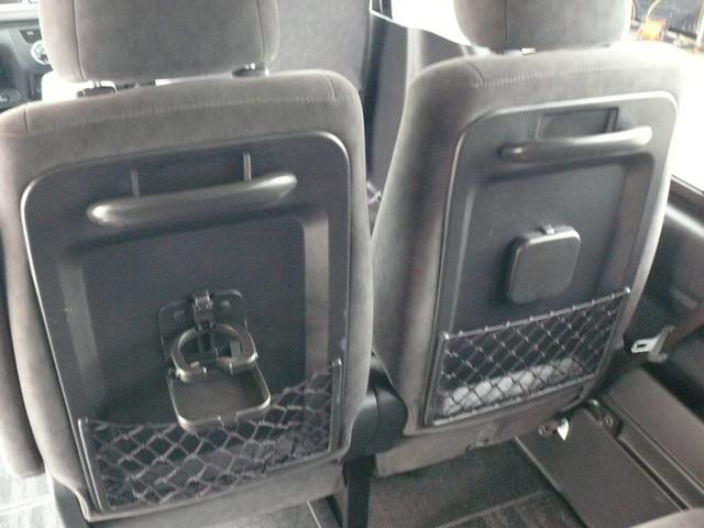 ハイエースワゴン ＧＬ　４ＷＤ　キーレス　ＨＩＤヘッドライト　パワースライドドア　１０人乗　純正ナビＴＶ　バックカメラ　社外１６インチＡＷ　ホワイトレタータイヤ　ＥＴＣ（35枚目）