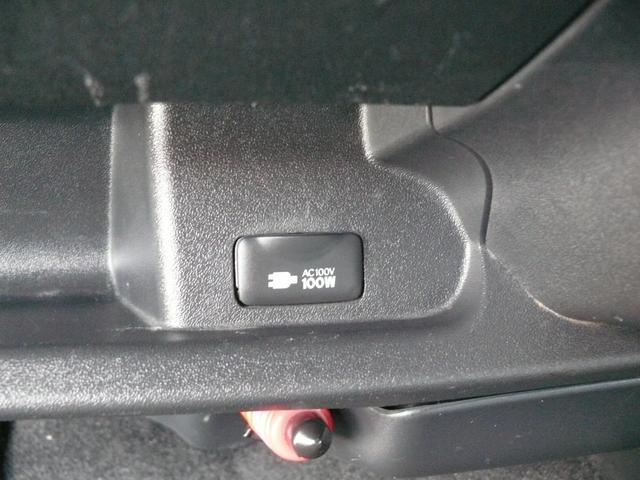ハイエースワゴン ＧＬ　４ＷＤ　キーレス　ＨＩＤヘッドライト　パワースライドドア　１０人乗　純正ナビＴＶ　バックカメラ　社外１６インチＡＷ　ホワイトレタータイヤ　ＥＴＣ（43枚目）
