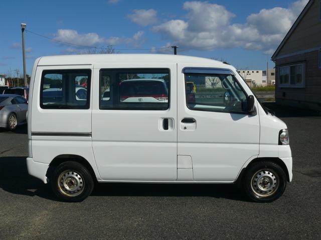 CD 4WD 5速ミッション ハイルーフ エアコン パワステ 全塗装済(4枚目)