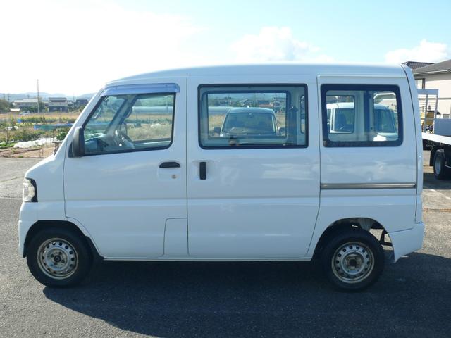 CD 4WD 5速ミッション ハイルーフ エアコン パワステ 全塗装済(8枚目)