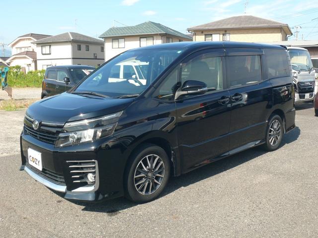 ヴォクシー ＺＳ　キーフリー　プッシュスタート　左後パワースライドドア　社外ナビＴＶ　バックカメラ　純正１６インチＡＷ　ＥＴＣ　ＬＥＤヘッドライト　タイミングチェーンエンジン　８人乗り（9枚目）