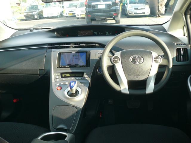 プリウス S キーフリー プッシュスタート 社外ナビTV ブルートゥース対応ナビ バックカメラ ETC 純正15インチAW HIDヘッドライト(12枚目)