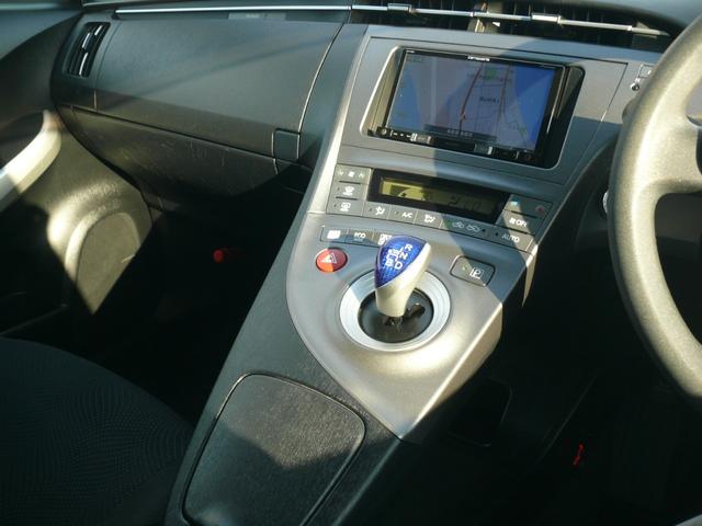 プリウス S キーフリー プッシュスタート 社外ナビTV ブルートゥース対応ナビ バックカメラ ETC 純正15インチAW HIDヘッドライト(15枚目)