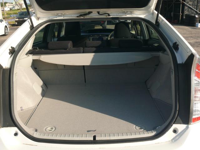 プリウス S キーフリー プッシュスタート 社外ナビTV ブルートゥース対応ナビ バックカメラ ETC 純正15インチAW HIDヘッドライト(24枚目)