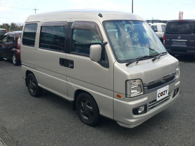 ディアスワゴン ベースグレード タフパッケージ 4WD 3速オートマ キーレス 純正CDデッキ 純正13インチAW リアヒーター プライバシーガラス(3枚目)