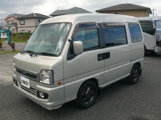 ディアスワゴン ベースグレード タフパッケージ 4WD 3速オートマ キーレス 純正CDデッキ 純正13インチAW リアヒーター プライバシーガラス(9枚目)