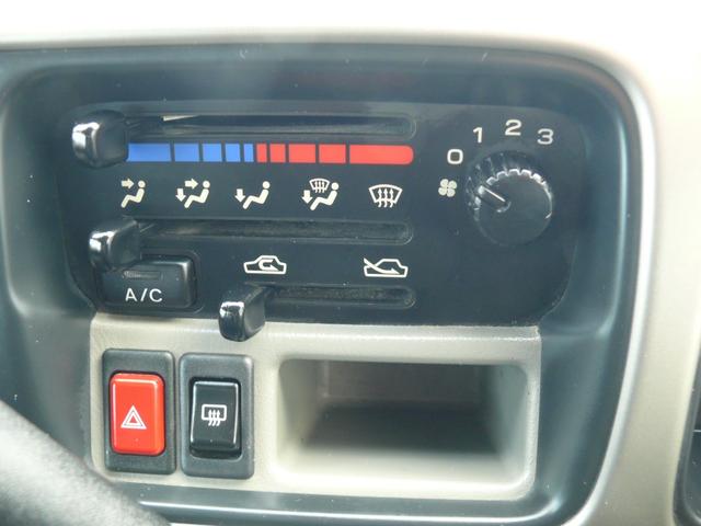 ディアスワゴン ベースグレード タフパッケージ 4WD 3速オートマ キーレス 純正CDデッキ 純正13インチAW リアヒーター プライバシーガラス(14枚目)