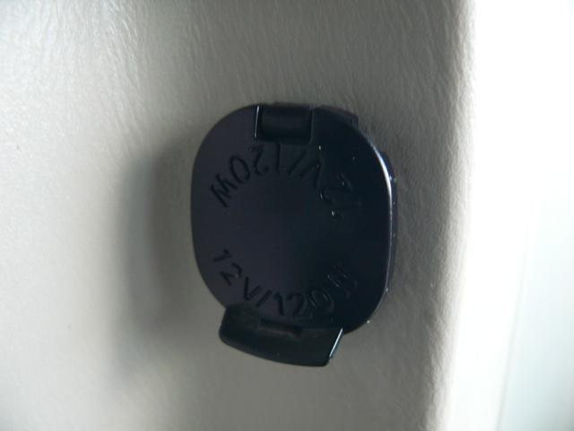 ディアスワゴン ベースグレード タフパッケージ 4WD 3速オートマ キーレス 純正CDデッキ 純正13インチAW リアヒーター プライバシーガラス(24枚目)