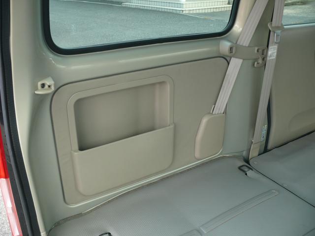 ディアスワゴン ベースグレード タフパッケージ 4WD 3速オートマ キーレス 純正CDデッキ 純正13インチAW リアヒーター プライバシーガラス(25枚目)