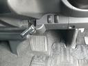 ＧＬ　４ＷＤ　キーレス　ＨＩＤヘッドライト　パワースライドドア　１０人乗　純正ナビＴＶ　バックカメラ　社外１６インチＡＷ　ホワイトレタータイヤ　ＥＴＣ（24枚目）