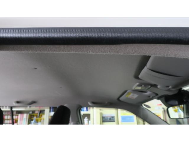 サクシード 　ＡＴ車　キ－レスエントリー　電動格納式ミラー　エアコン　パワステ　運転席エアバック　助手席エアバッグ　パワーウィンドウ　社外アルミホイール　スタッドレスタイヤ（17枚目）