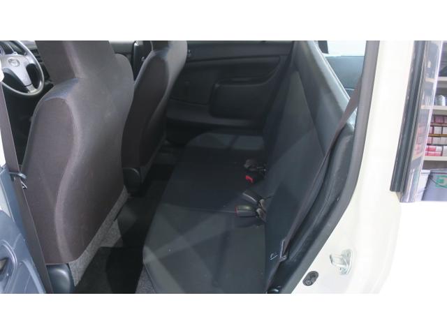サクシード 　ＡＴ車　キ－レスエントリー　電動格納式ミラー　エアコン　パワステ　運転席エアバック　助手席エアバッグ　パワーウィンドウ　社外アルミホイール　スタッドレスタイヤ（24枚目）