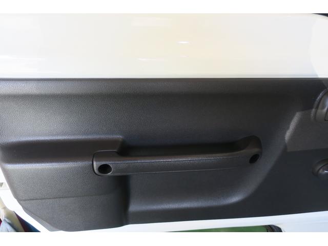 アクティトラック ＳＤＸ　４ＷＤ　エアコン　パワステ　ＡＢＳ　運転席エアバック荷台ランプ（21枚目）
