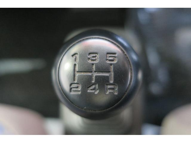 アクティトラック ＳＤＸ　４ＷＤ　エアコン　パワステ　ＡＢＳ　運転席エアバック荷台ランプ（26枚目）