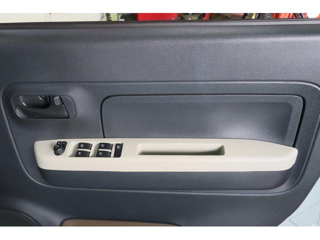 ミラトコット Ｇ　リミテッド　ＳＡＩＩＩ　ナビ／テレビ　全方位モニター　バックカメラ　シ－トヒ－タ－　スマートキー　スペアキー　プッシュスタート　エアコン　ＥＴＣ　電動格納式ミラー　運転席エアバック　助手席エアバッグ　パワーウィンドウ　ＡＢＳ（21枚目）