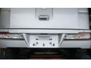 　４ＷＤ　ＡＴ車　テレビ／ナビ　バックカメラ　キ－レスエントリー　エアコン　パワステ　パワ－ウインドウ　エアバッグ　電動格納式ミラー　社外アルミホイール　ＡＢＳ（12枚目）