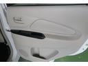 Ｍ　ナビ／テレビ　キ－レスキ－　エアコン　パワステ　運転席エアバック　助手席エアバッグ　パワーウィンドウ　アイドリングストップ　ＡＢＳ（20枚目）
