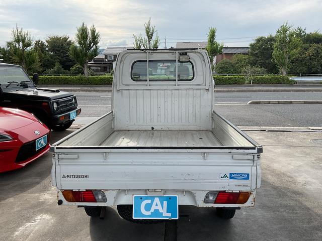 ミニキャブトラック Ｖタイプ　４ＷＤ　５ＭＴ　ドアバイザー　エアコン　クーラー（7枚目）