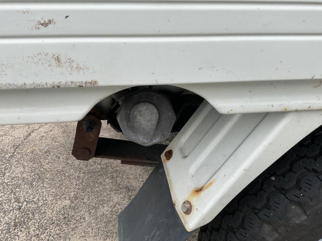 ミニキャブトラック Ｖタイプ　４ＷＤ　５ＭＴ　ドアバイザー　エアコン　クーラー（21枚目）