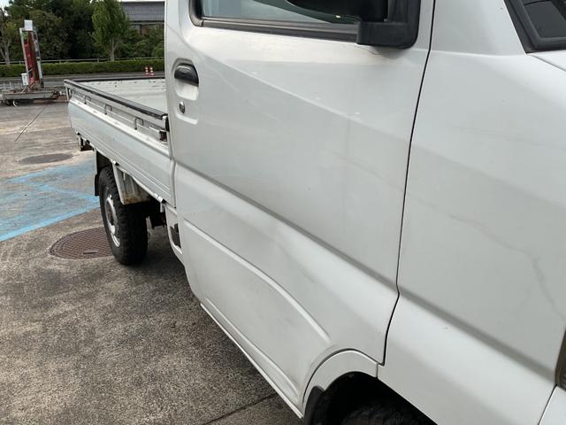 ミニキャブトラック Ｖタイプ　４ＷＤ　５ＭＴ　ドアバイザー　エアコン　クーラー（22枚目）