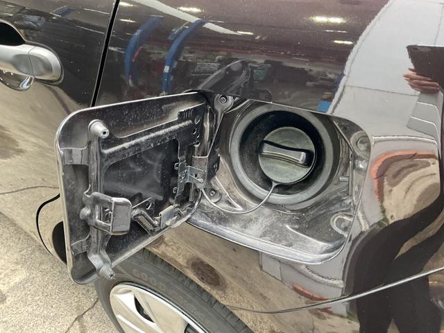 マーチ Ｓ　キーレス　ＥＴＣ　パワーステアリング　パワーウィンドウ　エアコン　クーラー　電動格納ミラー　運転席エアバック　助手席エアバック　ＡＢＳ　横滑り防止装置（17枚目）