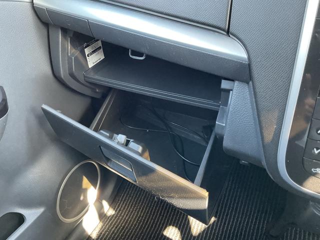 ワゴンＲスティングレー Ｘ　スマートキー　プッシュスタート　キーレス　電動格納ミラー　フルフラットシート　盗難防止装置　フロントフォグランプ　パワステ　パワーウィンドウ　エアコン　クーラー　助手席エアバック　運転席エアバック（33枚目）