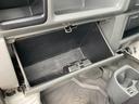 Ｖタイプ　４ＷＤ　５ＭＴ　ドアバイザー　エアコン　クーラー（35枚目）