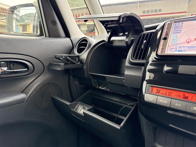 タント カスタムＸスペシャル　リア左側パワースライドドア　スマートキー　ＡＢＳ　オートエアコン　純正１４インチアルミ　電動格納ミラー　ＨＩＤヘッドライト　ベンチシート（29枚目）