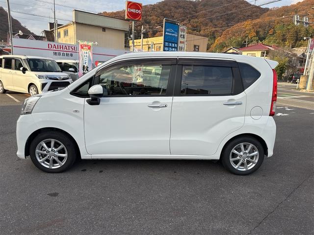 ムーヴ Ｘリミテッド　ＳＡＩＩＩ　純正ナビ（Ｂｌｕｅｔｏｏｔｈ・ＴＶ）　ＥＴＣ　運転席シートヒーター　スマートアシスト　バックカメラ　プッシュスタート　オートエアコン　電動格納ミラー　オートライト　ＡＢＳ　車検整備付　スマートキー（5枚目）