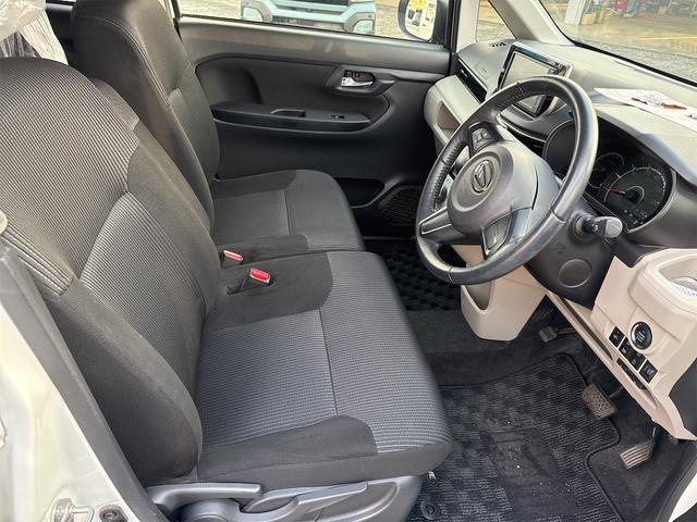 ムーヴ Ｘリミテッド　ＳＡＩＩＩ　純正ナビ（Ｂｌｕｅｔｏｏｔｈ・ＴＶ）　ＥＴＣ　運転席シートヒーター　スマートアシスト　バックカメラ　プッシュスタート　オートエアコン　電動格納ミラー　オートライト　ＡＢＳ　車検整備付　スマートキー（16枚目）