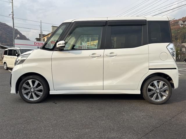 ｅＫスペースカスタム カスタムＴ　アラウンドビュー　ターボ　純正ナビ　両側電動スライドドア　純正アルミホイール　リアサーキュレーター　オートエアコン　オートライト　ＨＩＤヘッドライト　プッシュスタート　スマートキー　電動格納ミラー（5枚目）