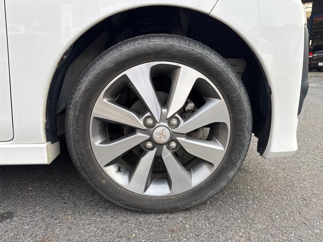 ｅＫスペースカスタム カスタムＴ　アラウンドビュー　ターボ　純正ナビ　両側電動スライドドア　純正アルミホイール　リアサーキュレーター　オートエアコン　オートライト　ＨＩＤヘッドライト　プッシュスタート　スマートキー　電動格納ミラー（36枚目）