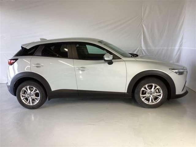 ＣＸ－３ １．５　１５Ｓ　ツーリング　メモリーナビ・フルセグ・全カメラ（5枚目）