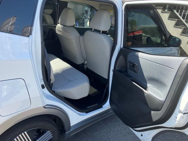 サクラ Ｇ　メーカーメモリーナビ　プロパイロット　アラウンドビューモニター（40枚目）