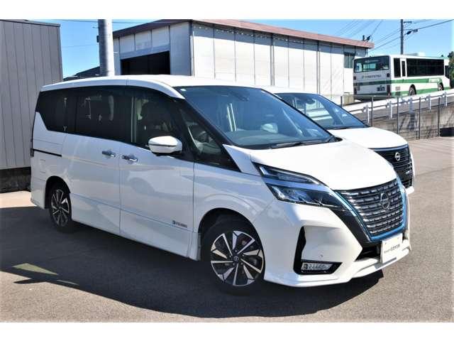 セレナ 1.2 e-POWER ハイウェイスター V 純正ワイドメモリーナビ 後席モニター プ(3枚目)