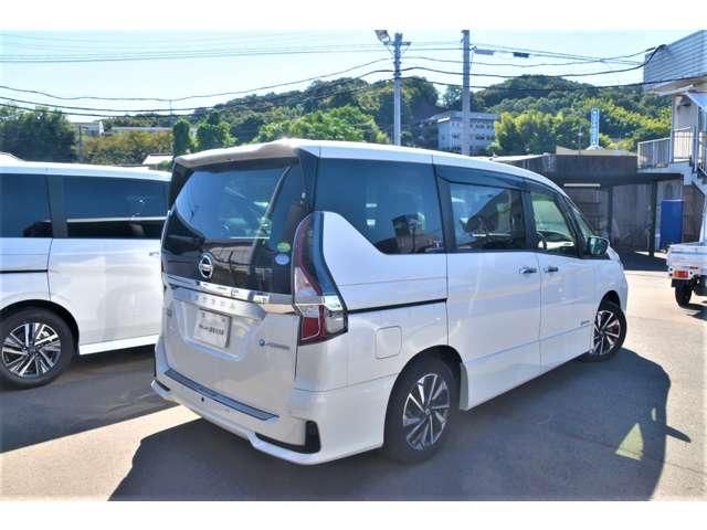 セレナ 1.2 e-POWER ハイウェイスター V 純正ワイドメモリーナビ 後席モニター プ(4枚目)