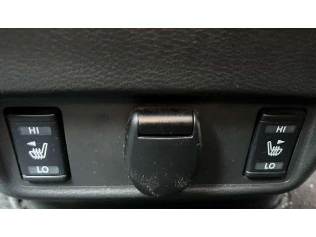 セレナ 1.2 e-POWER ハイウェイスター V 純正ワイドメモリーナビ 後席モニター プ(17枚目)