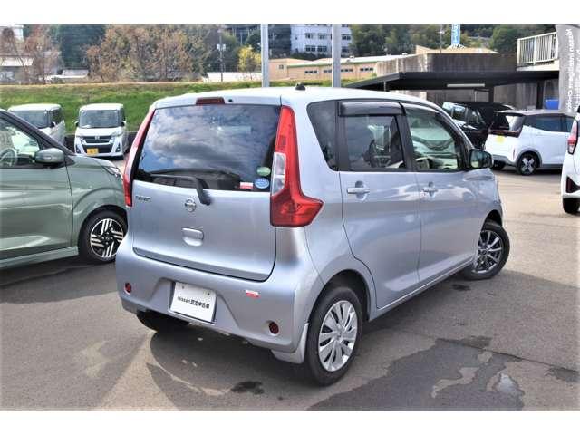 デイズ ６６０　Ｊ　純正メモリーナビ　エマージェンシーブレー（4枚目）