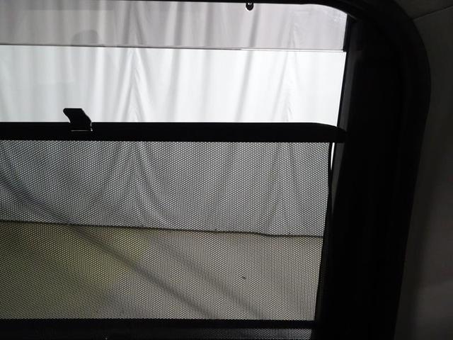 便利なアクセサリーソケットも装備されています。