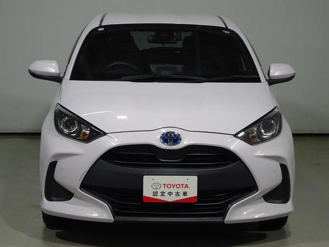 ヤリス ハイブリッドＸ　トヨタ認定中古車　１年間保証付　フルセグ　ＤＶＤ再生　ミュージックプレイヤー接続可　バックカメラ　衝突被害軽減システム　クルーズコントロール　ＥＴＣ　プッシュスタート　スマートキー　ドラレコ（19枚目）