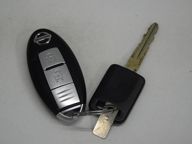 ウイングロード ライダー　フルセグ　メモリーナビ　ＤＶＤ再生　ミュージックプレイヤー接続可　バックカメラ　ＨＩＤヘッドライト　ワンオーナー　フルエアロ（39枚目）