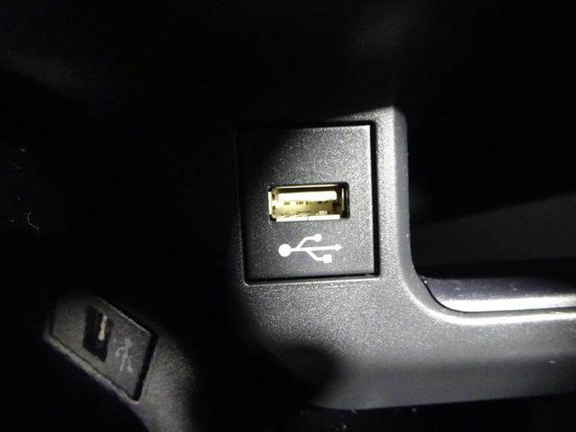 C-HR G ミュージックプレイヤー接続可 バックカメラ 衝突被害軽減システム ETC ドラレコ LEDヘッドランプ ワンオーナー 記録簿(31枚目)