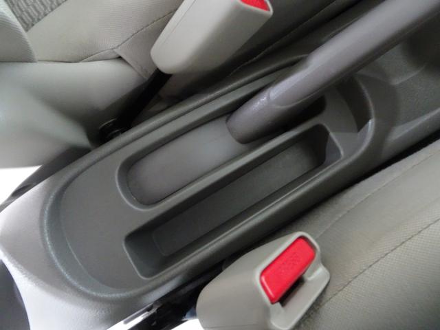 �������T�b�ƒu���鏕��ȃC���p�l�g���C�ł��B