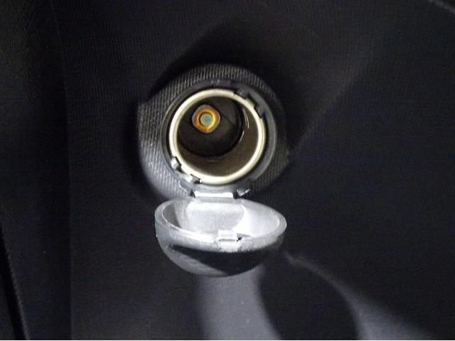 Ｓスタイルブラック　フルセグ　メモリーナビ　ＤＶＤ再生　バックカメラ　衝突被害軽減システム　スマートキー　ＬＥＤヘッドランプ(37枚目)