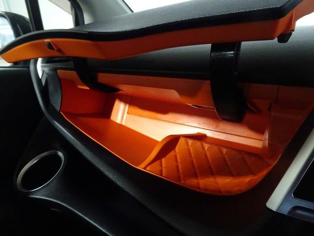 シエンタ G 4WD フルセグ メモリーナビ DVD再生 バックカメラ 衝突被害軽減システム ETC 両側電動スライド LEDヘッドランプ 乗車定員6人 3列シート ワンオーナー 記録簿(31枚目)