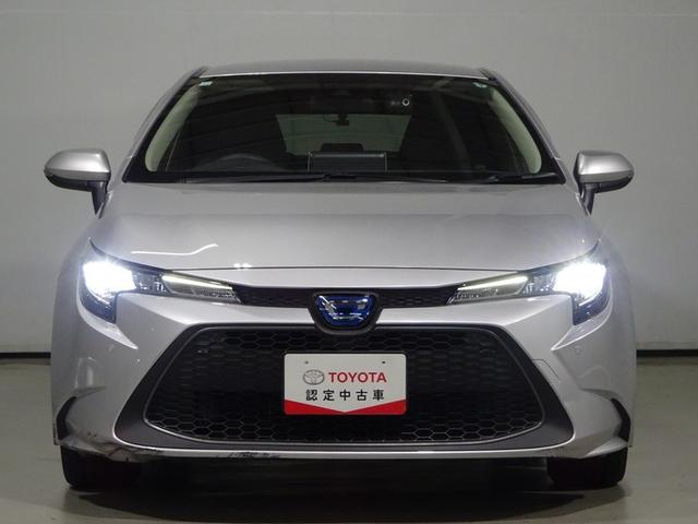 カローラツーリング ハイブリッド　Ｓ　メモリーナビ　バックカメラ　衝突被害軽減システム　ＥＴＣ　ドラレコ　ＬＥＤヘッドランプ　ワンオーナー　記録簿（4枚目）