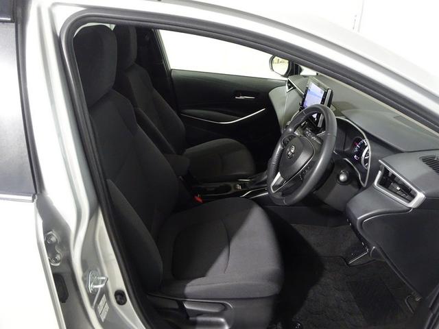 カローラツーリング ハイブリッド　Ｓ　メモリーナビ　バックカメラ　衝突被害軽減システム　ＥＴＣ　ドラレコ　ＬＥＤヘッドランプ　ワンオーナー　記録簿（13枚目）