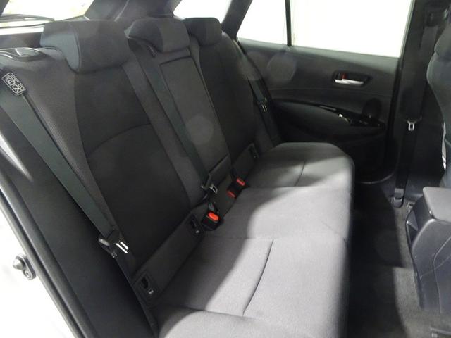 カローラツーリング ハイブリッド　Ｓ　メモリーナビ　バックカメラ　衝突被害軽減システム　ＥＴＣ　ドラレコ　ＬＥＤヘッドランプ　ワンオーナー　記録簿（14枚目）