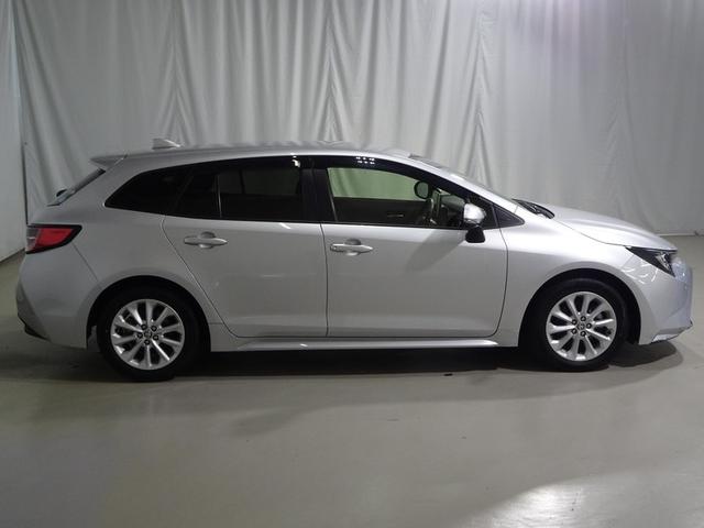 カローラツーリング ハイブリッド　Ｓ　メモリーナビ　バックカメラ　衝突被害軽減システム　ＥＴＣ　ドラレコ　ＬＥＤヘッドランプ　ワンオーナー　記録簿（18枚目）