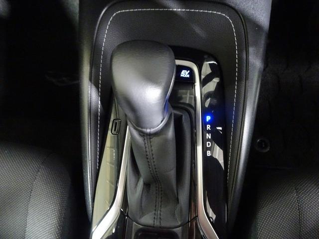 カローラツーリング ハイブリッド　Ｓ　メモリーナビ　バックカメラ　衝突被害軽減システム　ＥＴＣ　ドラレコ　ＬＥＤヘッドランプ　ワンオーナー　記録簿（26枚目）